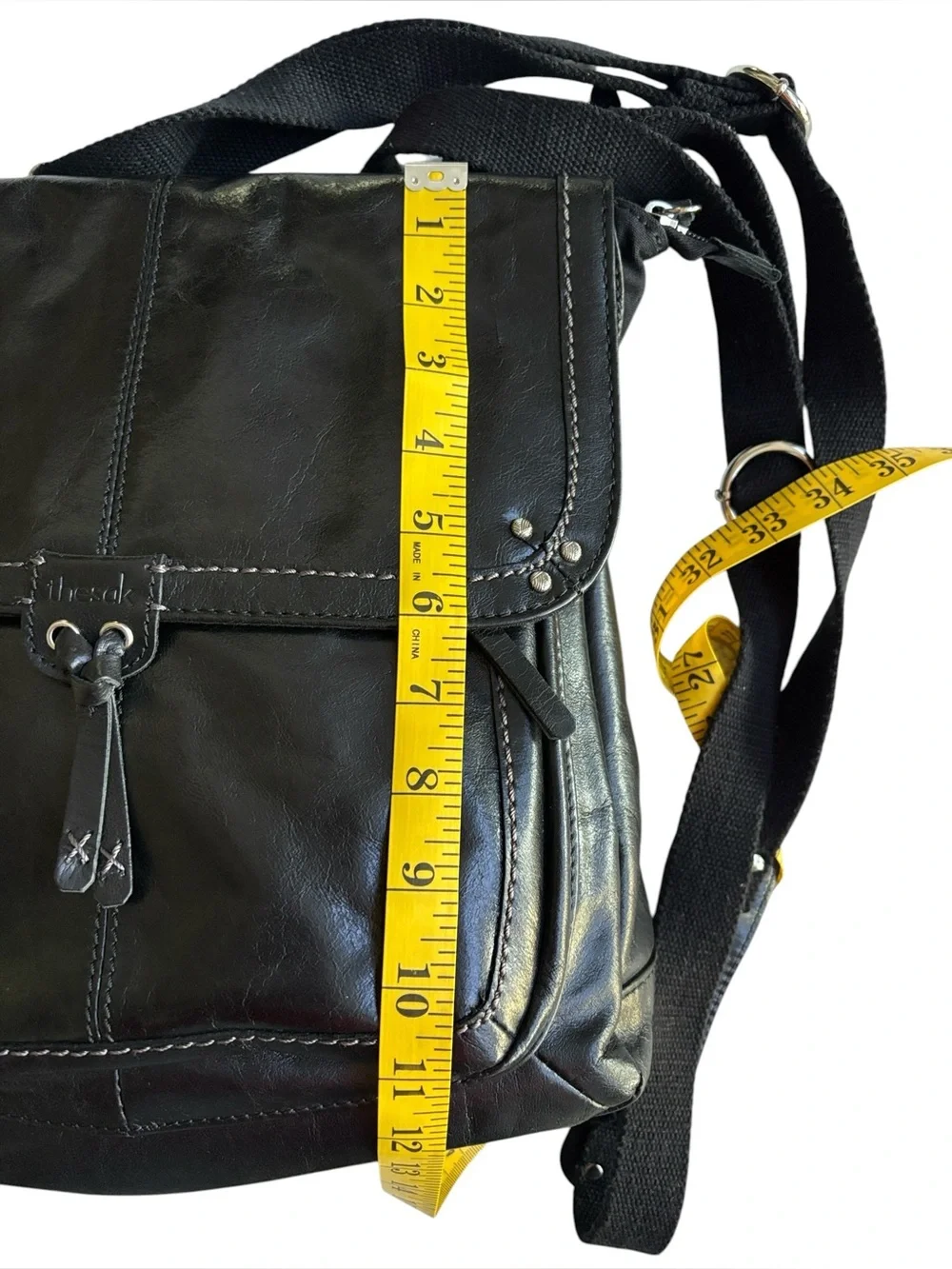 The Sak Blk Leather Convertible Backpack Messenger Boho Goth Gorpcore Aesthetic